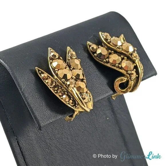VTG Weiss Aurum Metallic Rhinestones Triple Leaf Bronze Tone Clip On Earrings - Picture 2 of 9